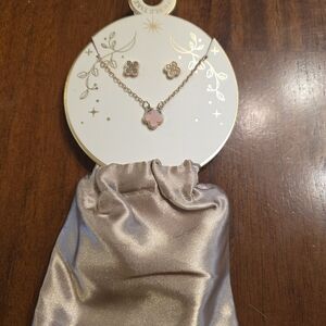 NWT Pink Four Leaf Clover Necklace, Gold Toned Earrings & Bag Set